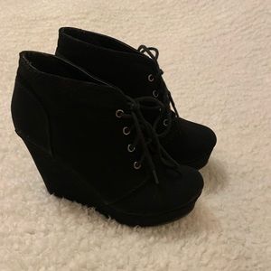 Black- Wedges - Booties - Tie  - Soda